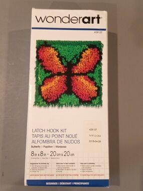 Wonderart Green & Orange Butterfly Latch Hook Decor Kit